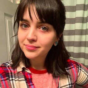 Meet your Posher, Liza